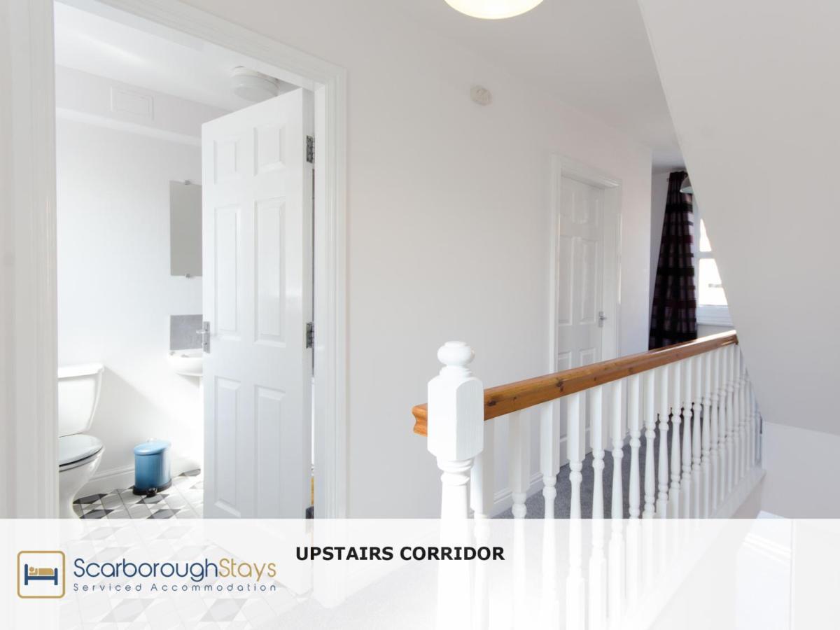 Candler Lodge - 3 Bedroom Townhouse With Parking - Patio Area & Seating Scarborough Ngoại thất bức ảnh