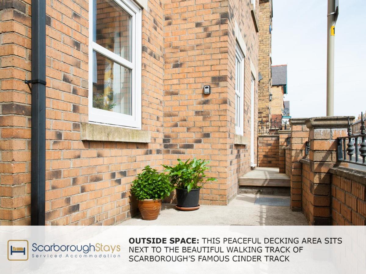 Candler Lodge - 3 Bedroom Townhouse With Parking - Patio Area & Seating Scarborough Ngoại thất bức ảnh