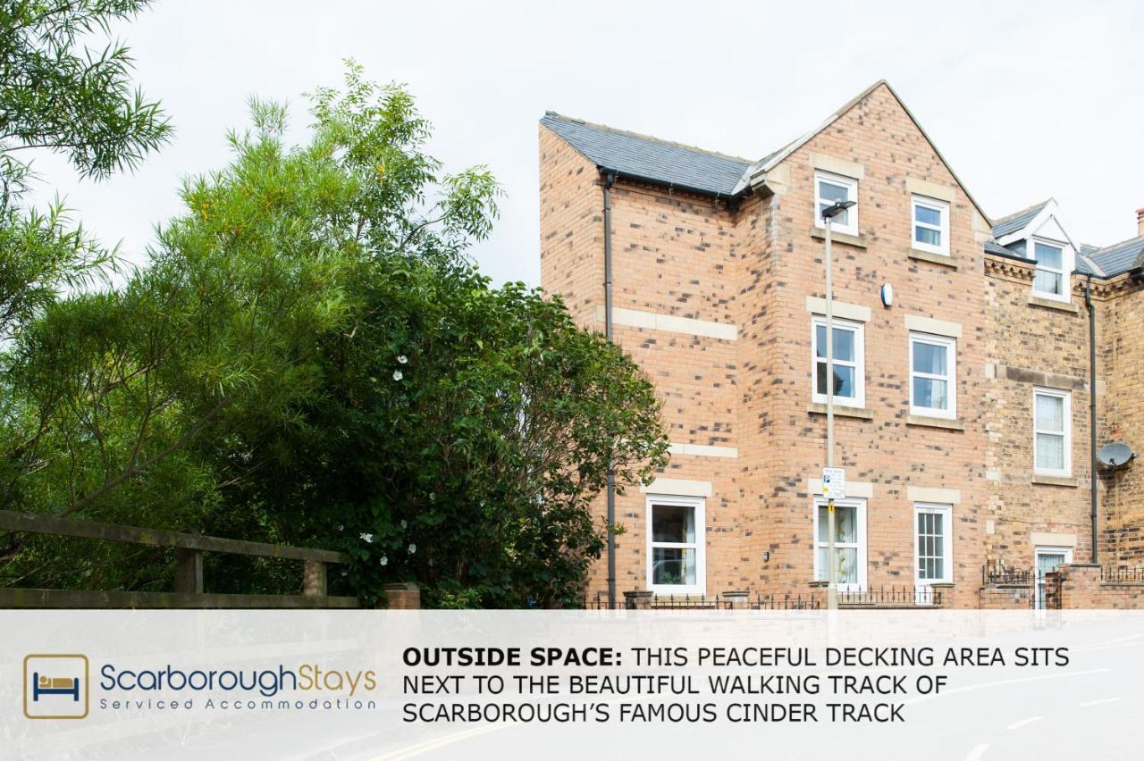 Candler Lodge - 3 Bedroom Townhouse With Parking - Patio Area & Seating Scarborough Ngoại thất bức ảnh