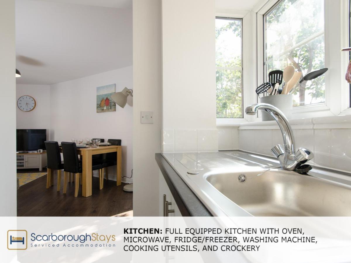 Candler Lodge - 3 Bedroom Townhouse With Parking - Patio Area & Seating Scarborough Ngoại thất bức ảnh