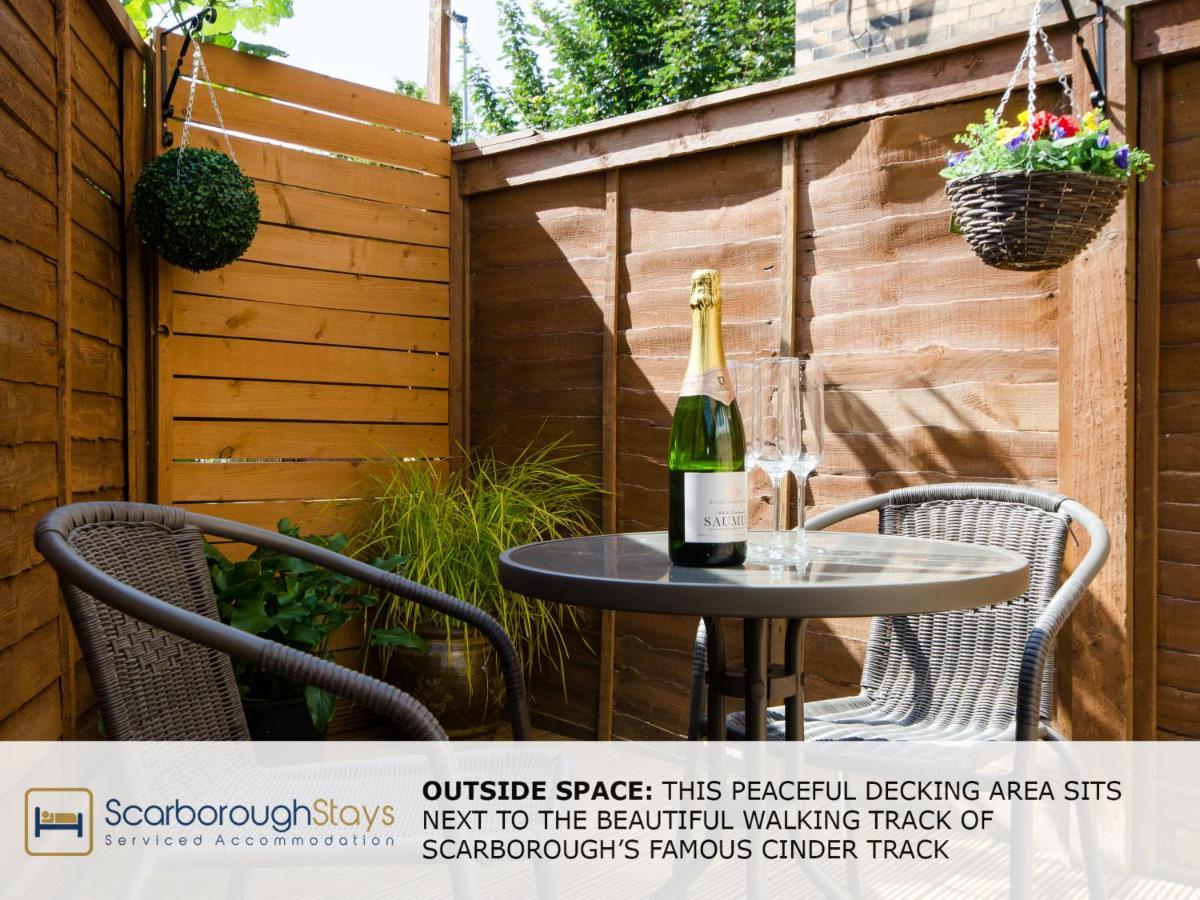 Candler Lodge - 3 Bedroom Townhouse With Parking - Patio Area & Seating Scarborough Ngoại thất bức ảnh